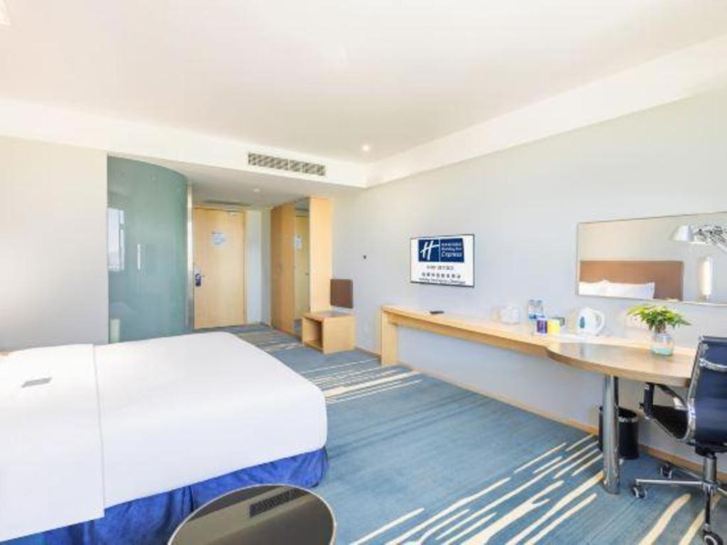 Holiday Inn Express Zhangye By Ihg Εξωτερικό φωτογραφία