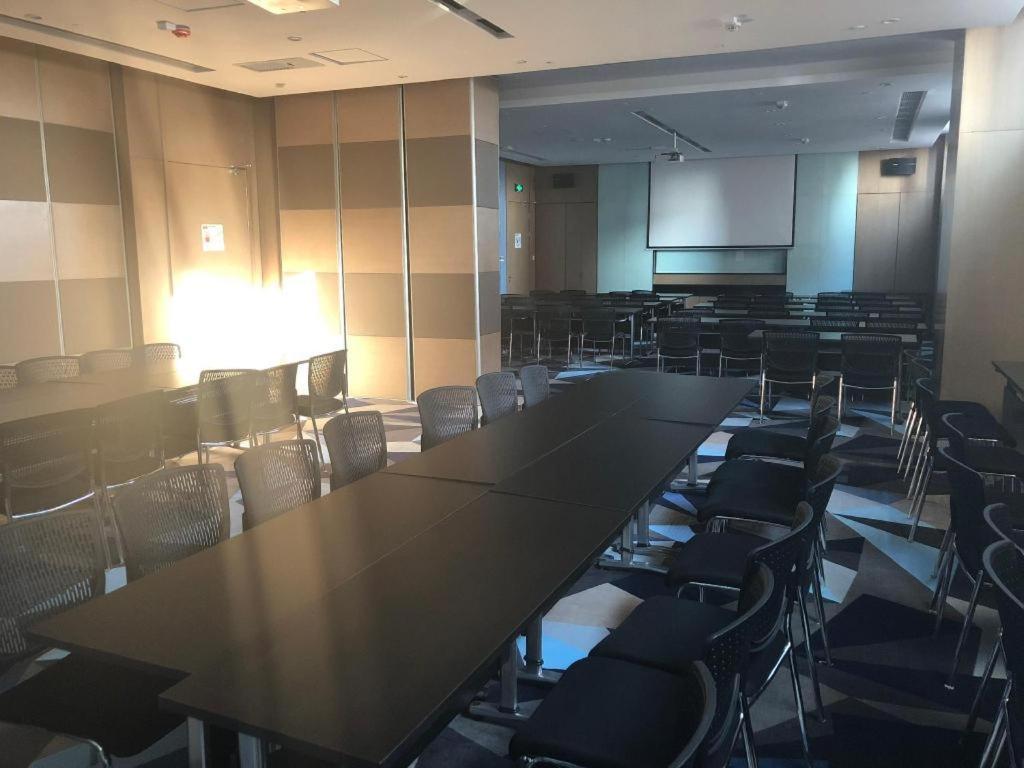 Holiday Inn Express Zhangye By Ihg Εξωτερικό φωτογραφία