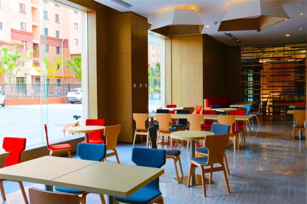 Holiday Inn Express Zhangye By Ihg Εξωτερικό φωτογραφία