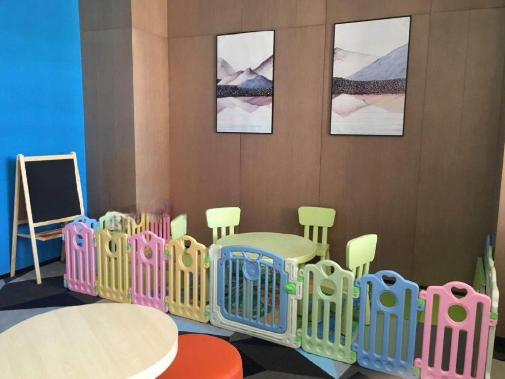Holiday Inn Express Zhangye By Ihg Εξωτερικό φωτογραφία